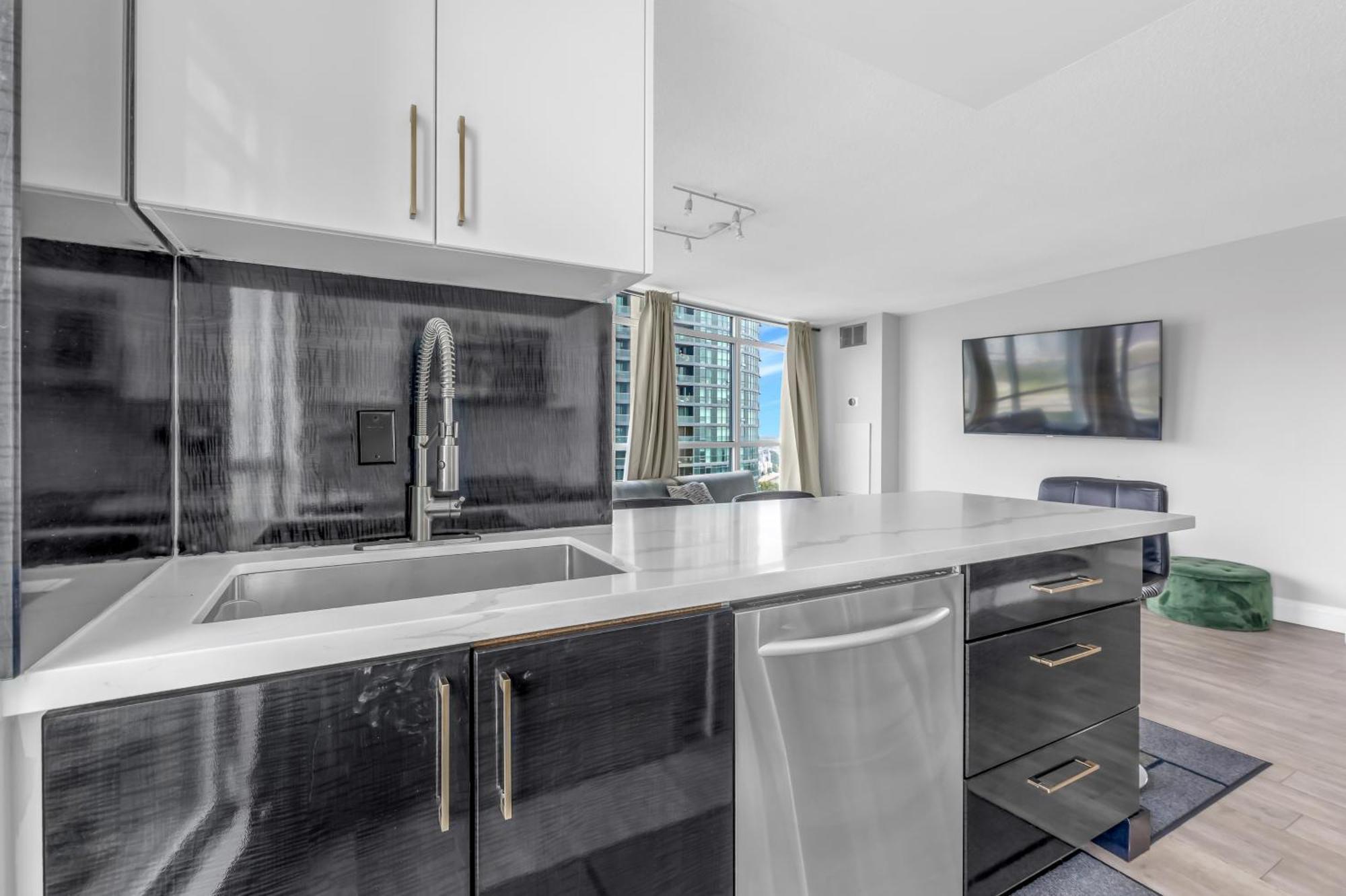 2 Bedroom Waterfront Condo Downtown W/ Free Parking Toronto Luaran gambar